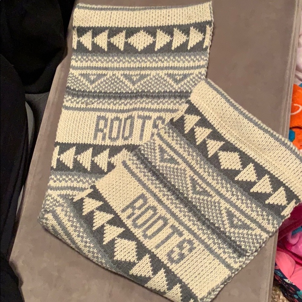 Roots infinity scarf, winter must have!